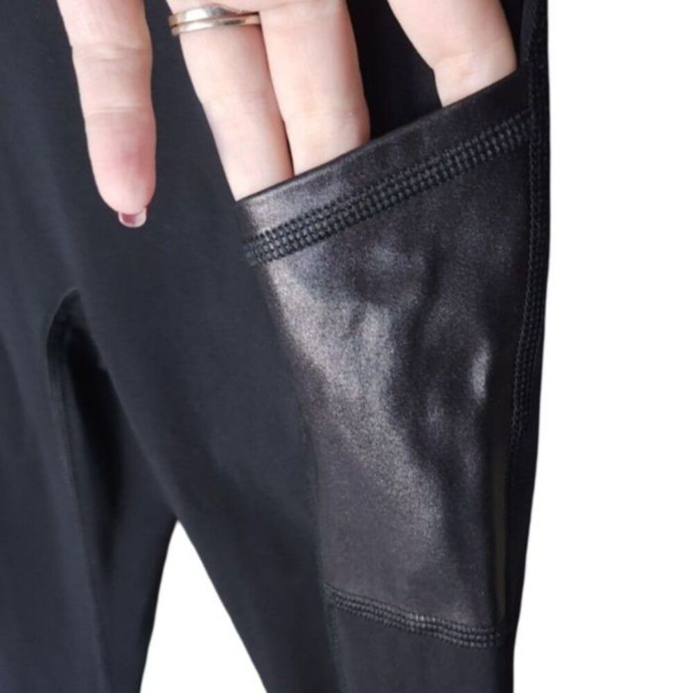 Spanx Every Wear Active Faux Leather Panel Gloss Pocket Leggings Small 20193R - Picture 3 of 7
